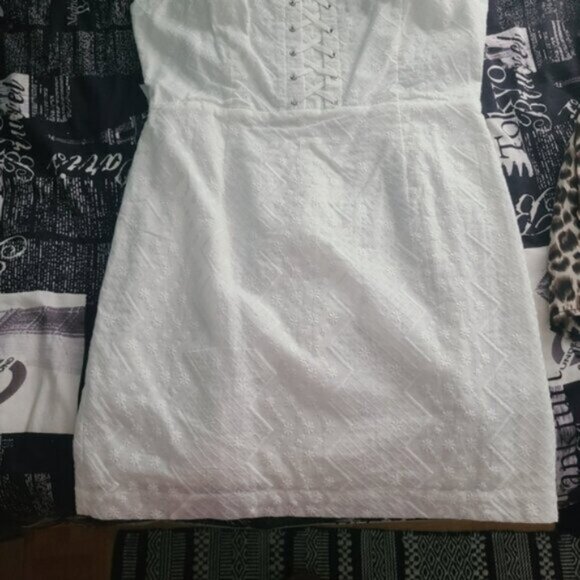 FOREVER 21 Twee Coquette White Eyelet Ladies Mini Dress size LARGE - Picture 8 of 9